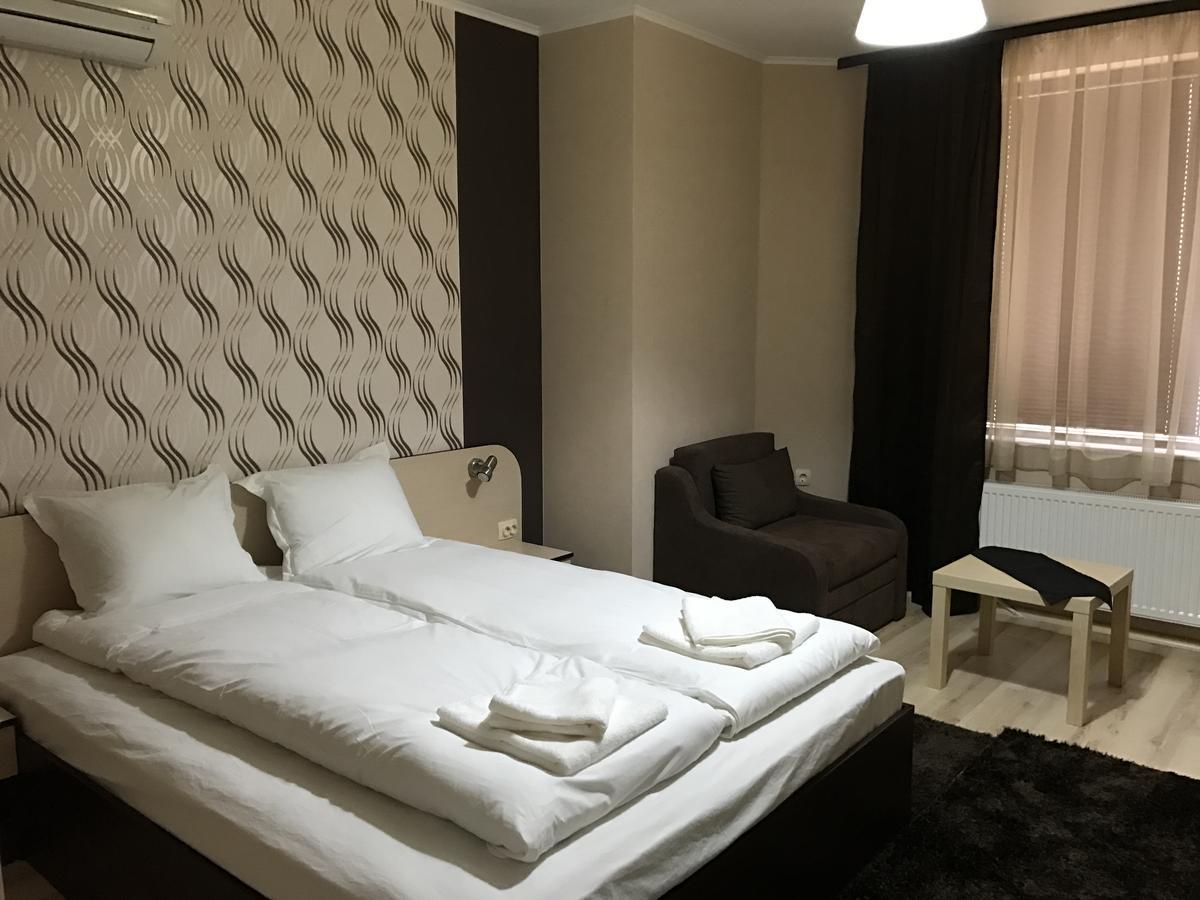 Hotel Body M Vratsa Exterior foto